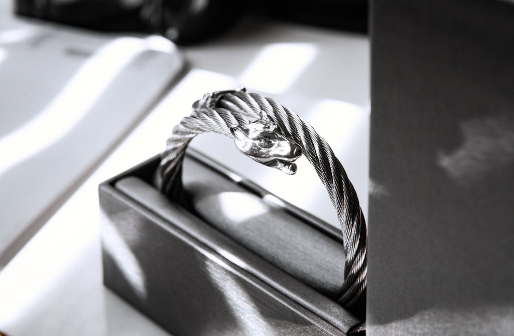 Odin's Wolf Bracelet - Viking Amulet