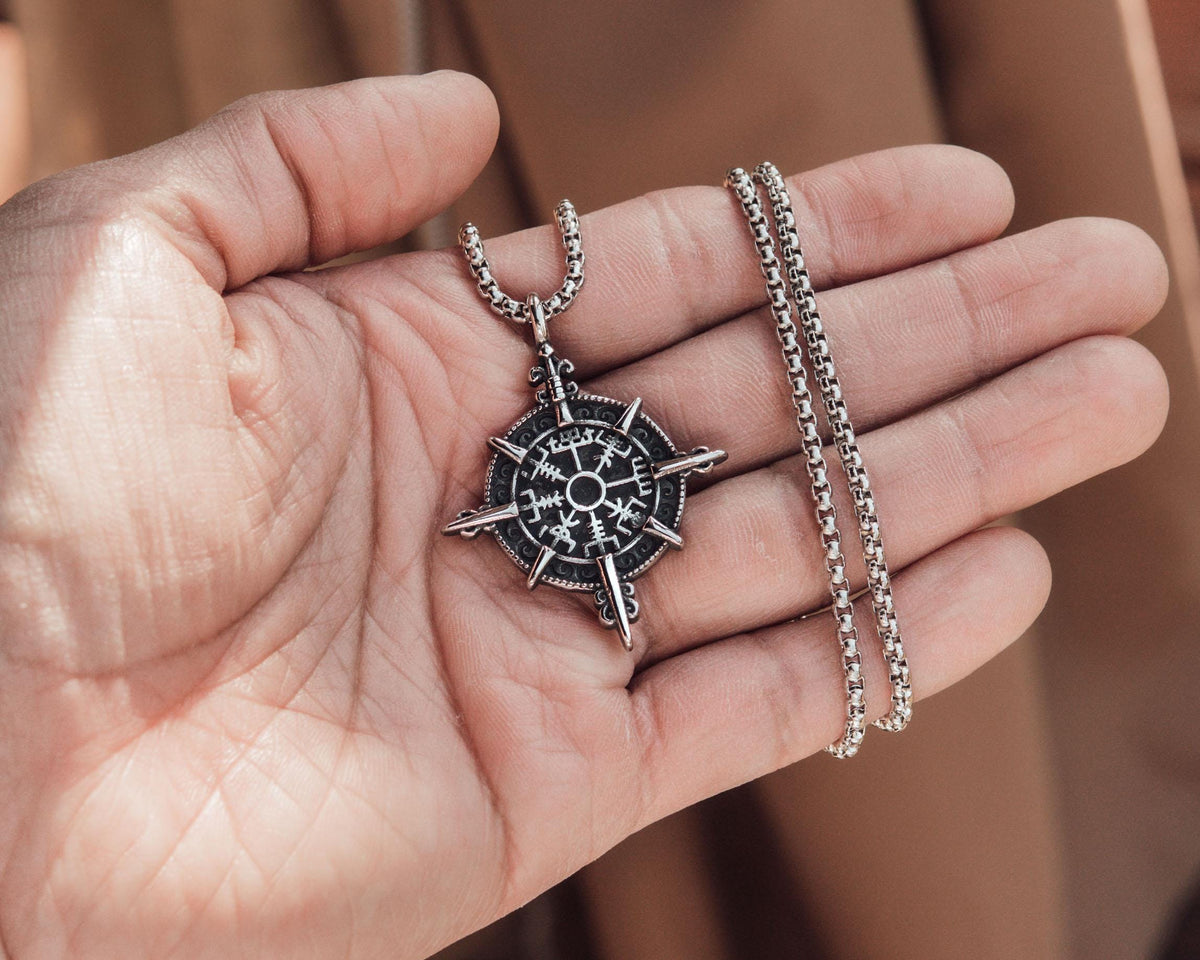 Viking Compass Pendant – Norse Amulet