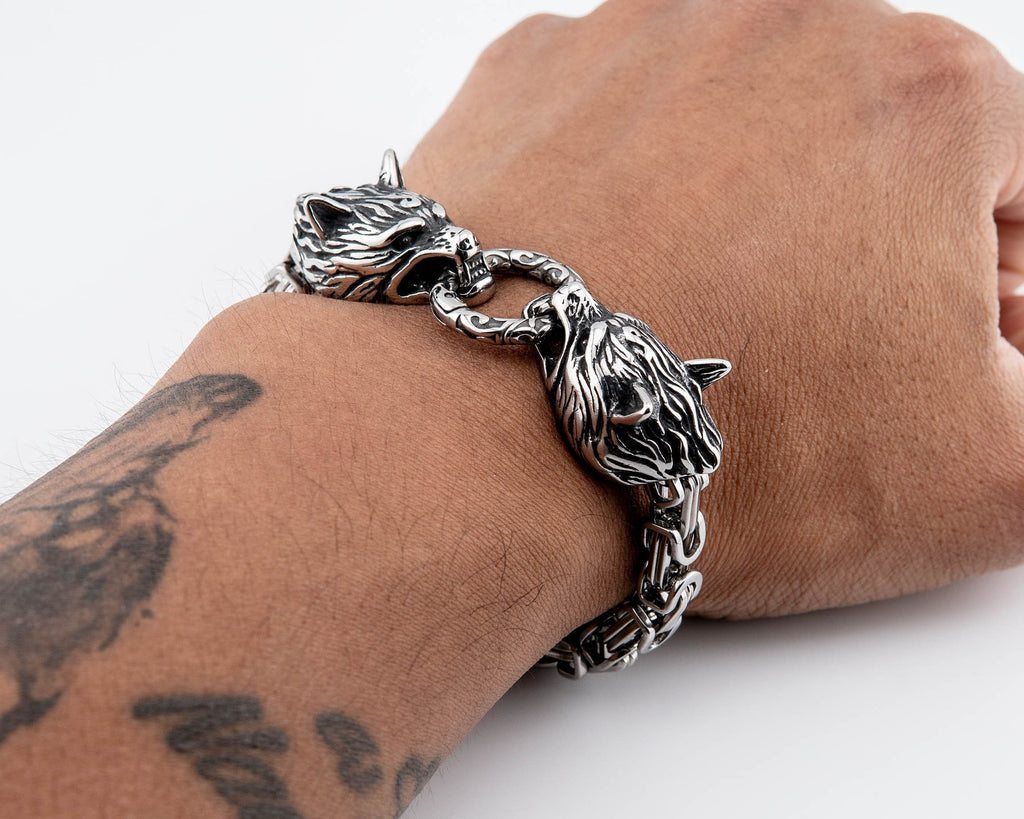 Wolf Head Byzantine Bracelet
